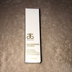 RE9 Advanced for Men Anti-Aging Moisturizer broad spectrum SPF 15 sunscreen New